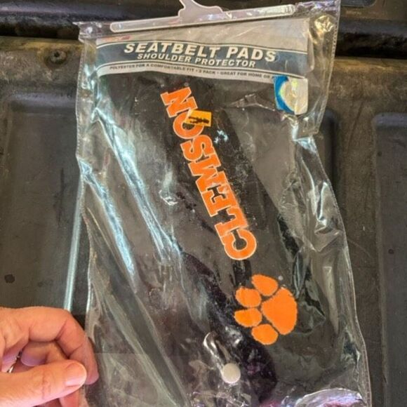 Clemson Tigers Seatbelt Pads Shoulder Protector *New* - Picture 1 of 10